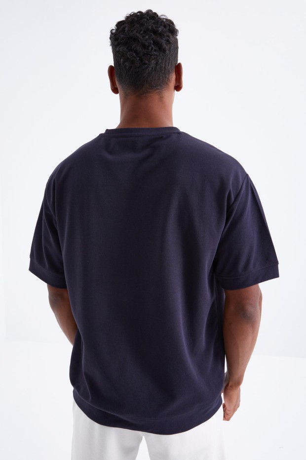 Lacivert Minimal Yazı Nakışlı O Yaka Erkek Oversize T-Shirt - 88106