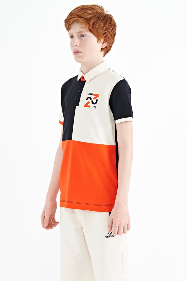 Lacivert Renk Bloklu Nakış Detaylı Standart Kalıp Polo Yaka Erkek Çocuk T-Shirt - 11108