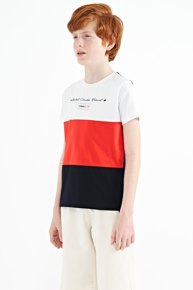 Lacivert Renk Bloklu O Yaka Baskı Detaylı Standart Kalıp Erkek Çocuk T-Shirt - 11135 - 9