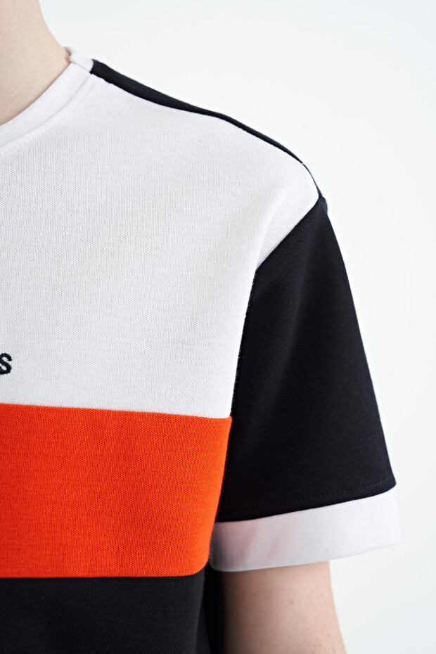 Lacivert Renk Geçişli Nakışlı Oversize Erkek Çocuk T-Shirt - 11159 - 3