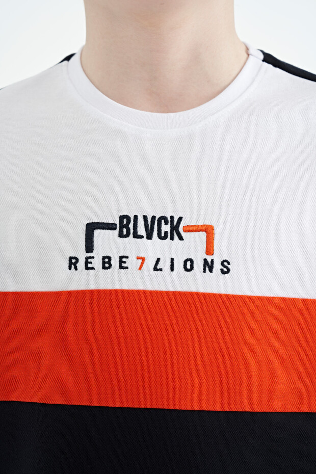 Lacivert Renk Geçişli Nakışlı Oversize Erkek Çocuk T-Shirt - 11159 - 4