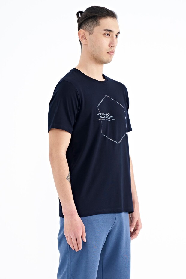 Lacivert Yazı Geometri Basklı Standart Kalıp Erkek T-shirt - 88198