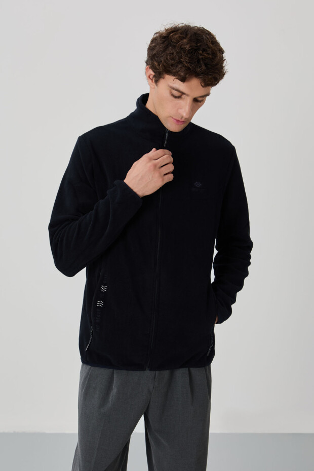 Lacivert Yazı Nakışlı Dik Yaka Fermuarlı Standart Kalıp Erkek Sweatshirt Polar - 87992