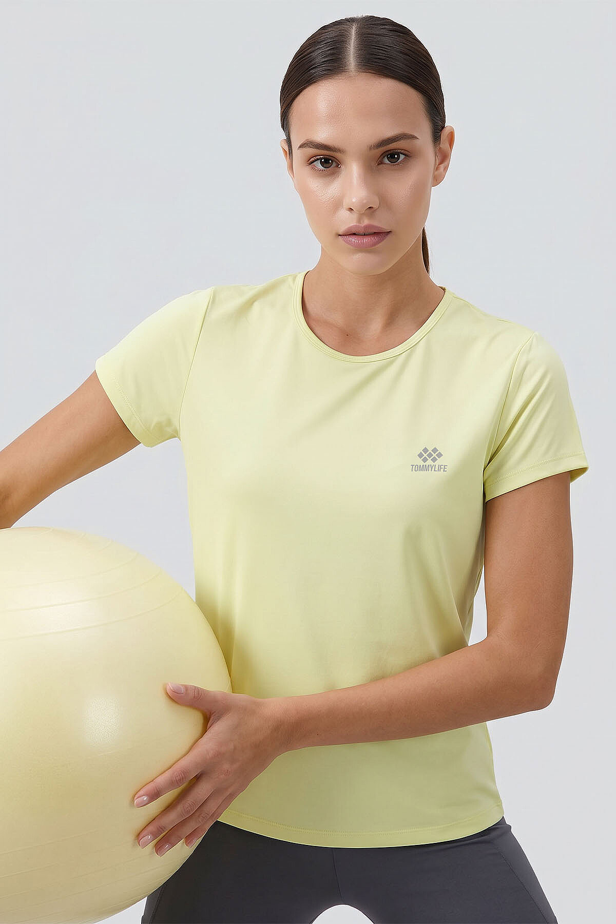 Limon Basic Kısa Kol Standart Kalıp O Yaka Kadın T-Shirt - 97144 - TOMMYLIFE (1)