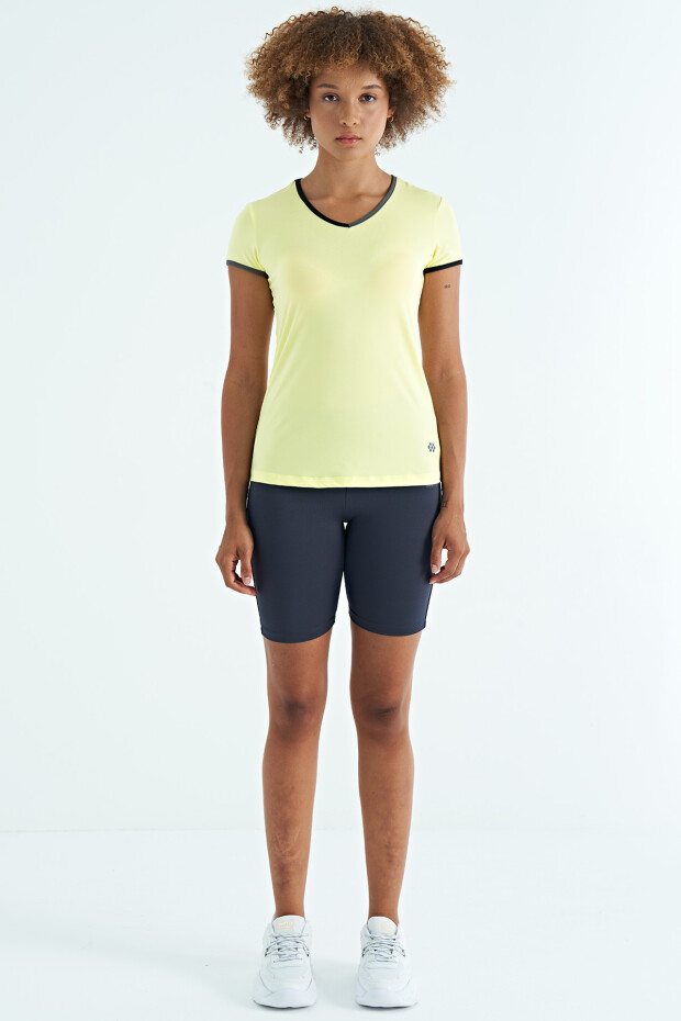 Limon V Yaka Standart Kalıp Kısa Kol Kadın Spor T-Shirt - 97268