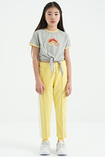 Limon Yan Bantlı Gizli Fermuar Cep Detaylı Jogger Kız Çocuk Eşofman Alt - 75122 - TOMMYLIFE (1)