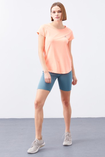 Mercan Sırt Pencereli Kısa Kol Standart Kalıp O Yaka Kadın T-Shirt - 97101 - TOMMYLIFE (1)