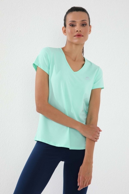 Mint Yeşili Basic Kısa Kol Standart Kalıp V Yaka Kadın T-Shirt - 97145 - Thumbnail