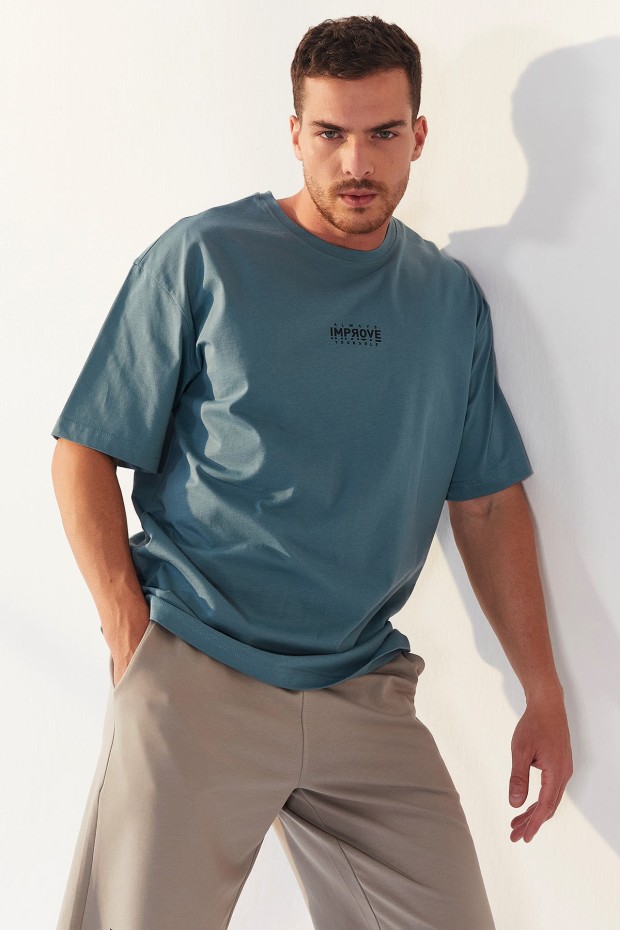 Mint Yeşili Küçük Yazı Baskılı O Yaka Erkek Oversize T-Shirt - 87985
