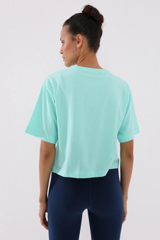 Mint Yeşili Yazı Baskılı Kısa O Yaka Kadın Oversize T-Shirt - 97135
