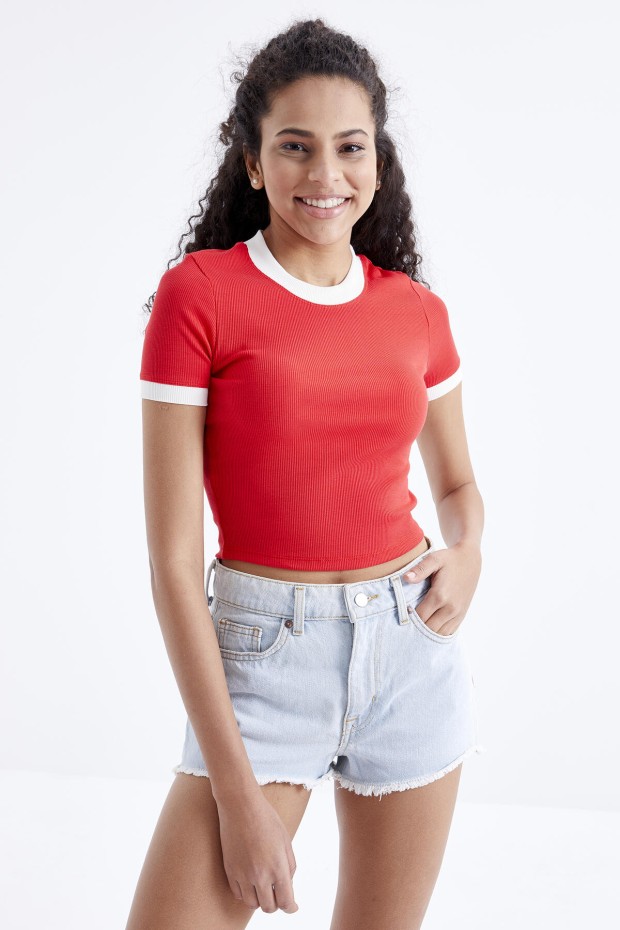 Nar Çiçeği Basic Kol Detaylı O Yaka Kadın Crop Top T-Shirt - 97200