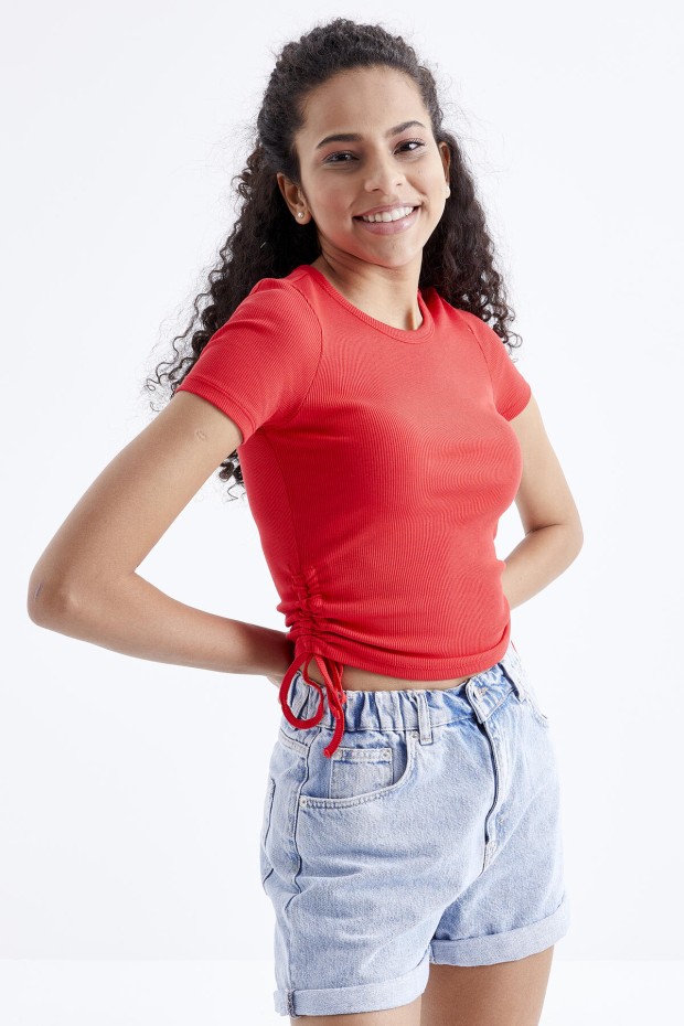 Nar Çiçeği Basic Yanı Büzgülü O Yaka Kadın Crop Top T-Shirt - 97203