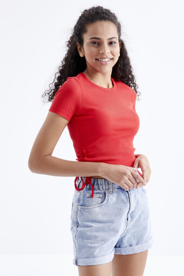 Nar Çiçeği Basic Yanı Büzgülü O Yaka Kadın Crop Top T-Shirt - 97203