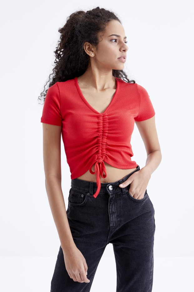 Nar Çiçeği Büzgü Detaylı V Yaka Kadın Crop Top T-Shirt - 97205