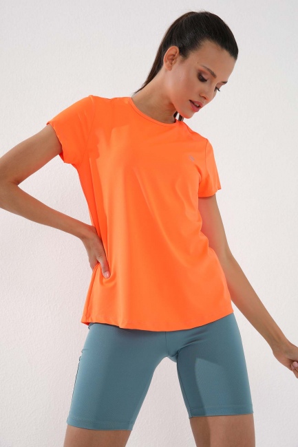 Neon Oranj Basic Kısa Kol Standart Kalıp O Yaka Kadın T-Shirt - 97144 - Thumbnail