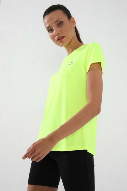 Neon Sarı Basic Kısa Kol Standart Kalıp O Yaka Kadın T-Shirt - 97144 - Thumbnail