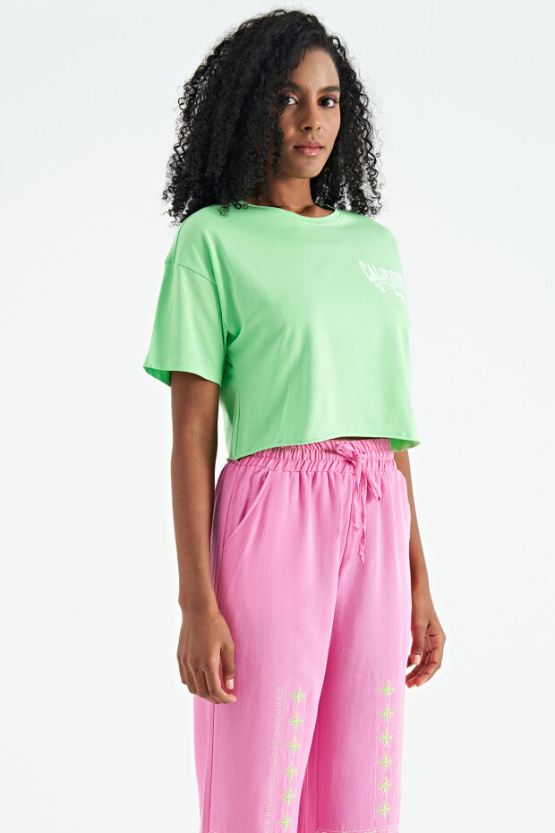 Neon Yeşil Baskılı Düşük Kol Detaylı Oversize Kadın Crop T-Shirt - 02179