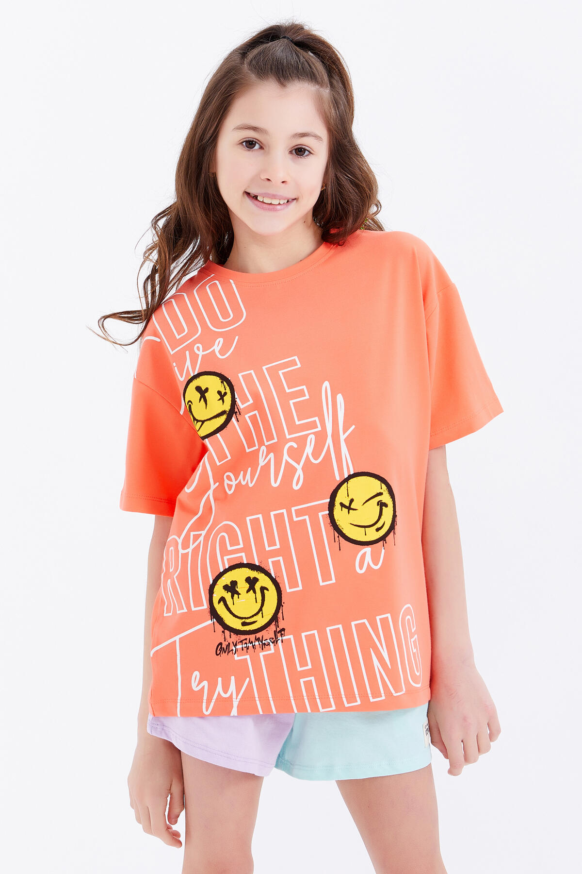 Oranj Oversize Emoji Baskılı O Yaka Düşük Omuz Kız Çocuk T-Shirt - 75042