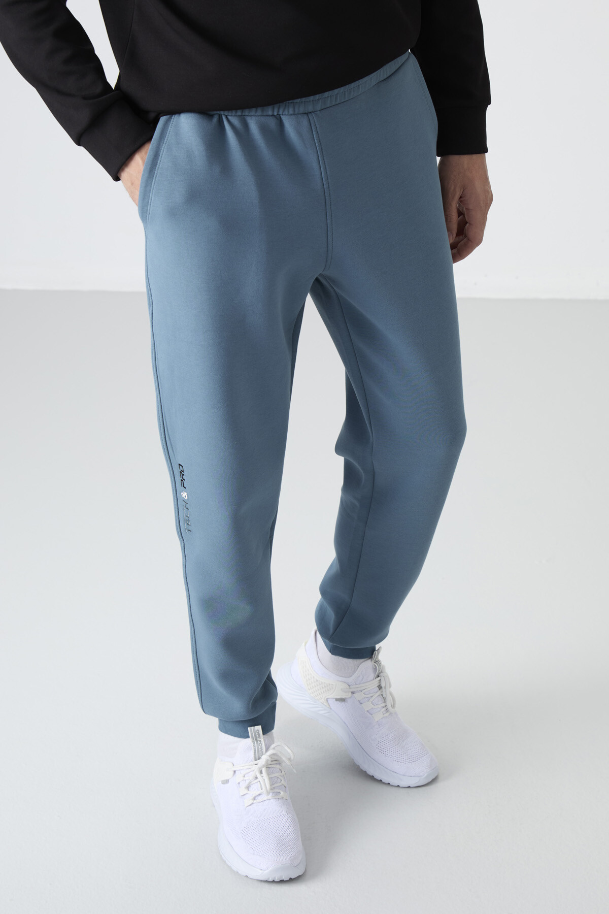 Orman Yeşili Bağcıklı Dar Paça Erkek Eşofman Alt - 84999 - TOMMYLIFE