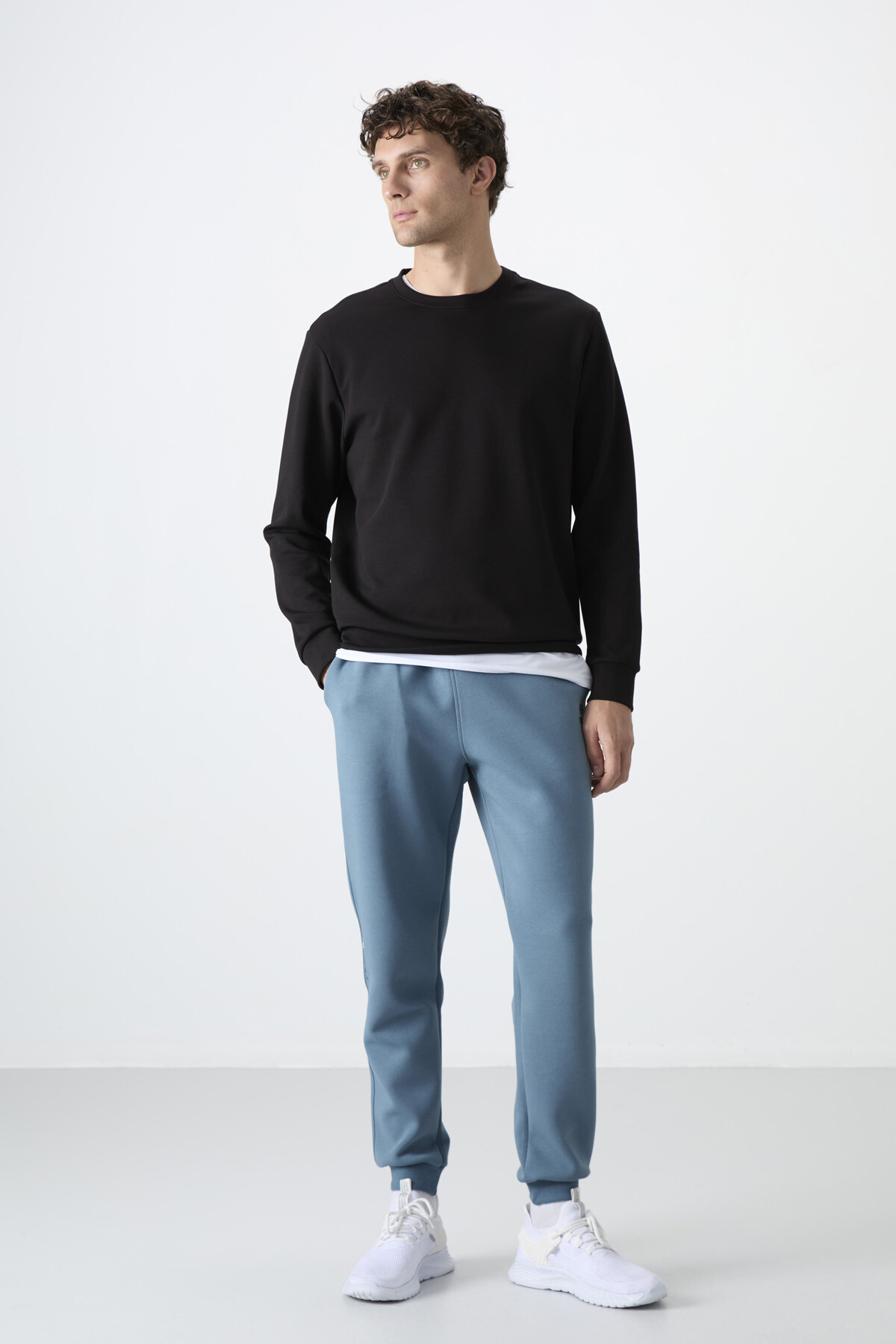 Orman Yeşili Bağcıklı Dar Paça Erkek Eşofman Alt - 84999 - TOMMYLIFE (1)