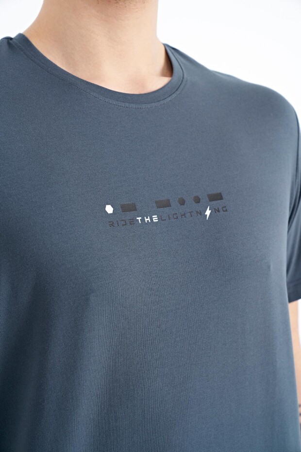 Orman Yeşili Baskı Detaylı O Yaka Standart Kalıp Erkek T-Shirt - 88168
