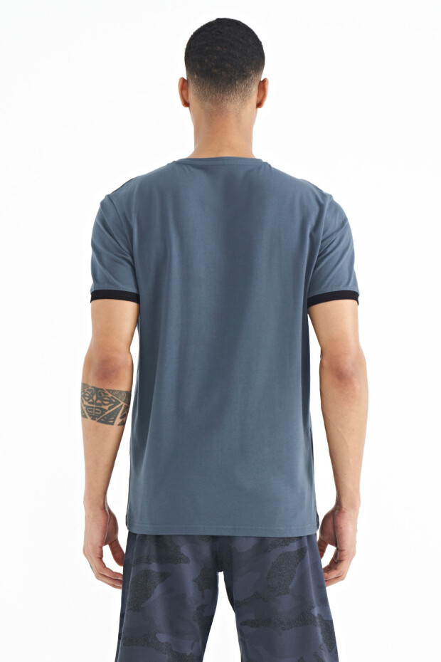 Orman Yeşili Baskı O Yaka Detaylı Standart Form Erkek T-shirt - 88216