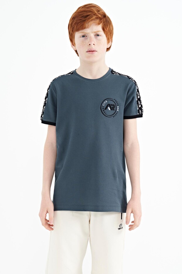 Orman Yeşili Omuz Baskı Detaylı Standart Kalıp O Yaka Erkek Çocuk T-Shirt - 11121 - 2