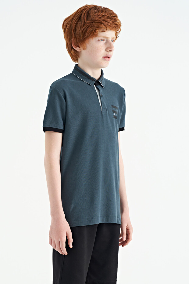 Orman Yeşili Yakası Renk Bloklu Baskı Detaylı Standart Kalıp Erkek Çocuk T-Shirt - 11111