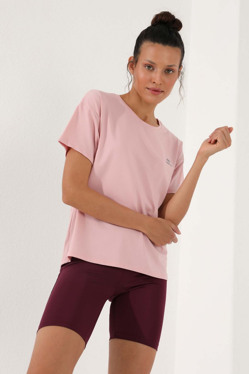 Pembe Arkası Uzun Kısa Kol Standart Kalıp O Yaka Kadın T-Shirt - 97152
