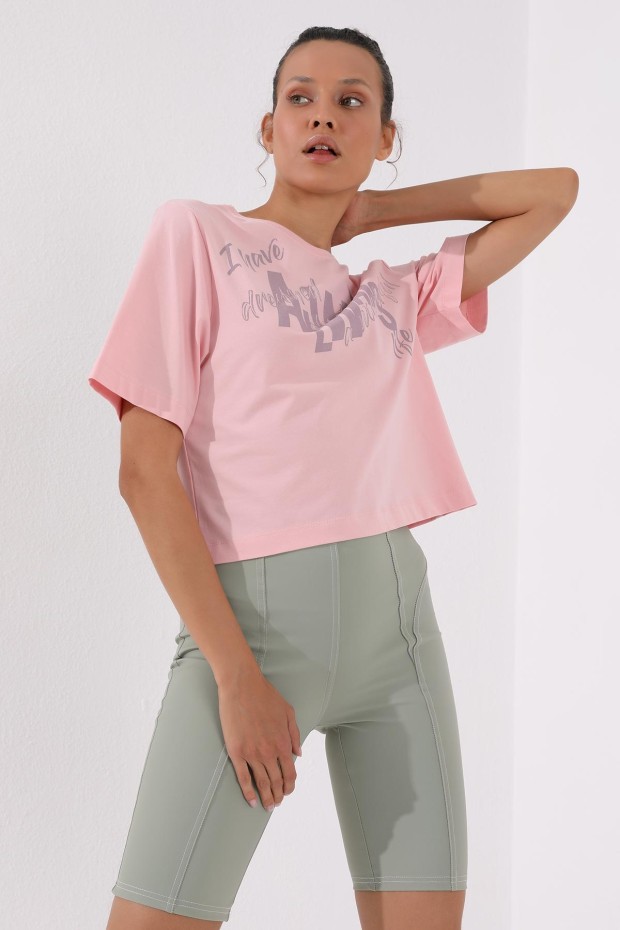 Pembe Asimetrik Yazı Baskılı O Yaka Kadın Oversize T-Shirt - 97136