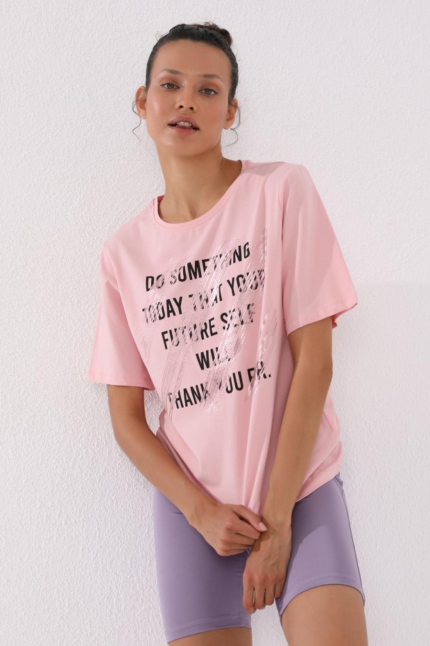 Pembe Deforme Yazı Baskılı O Yaka Kadın Oversize T-Shirt - 97133