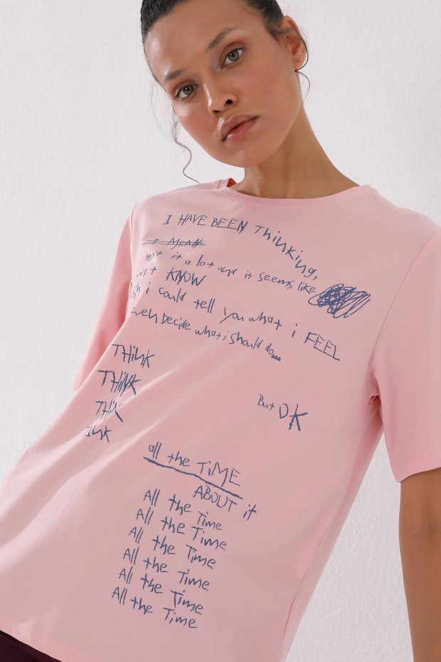 Pembe El Yazısı Baskılı O Yaka Kadın Oversize T-Shirt - 97137