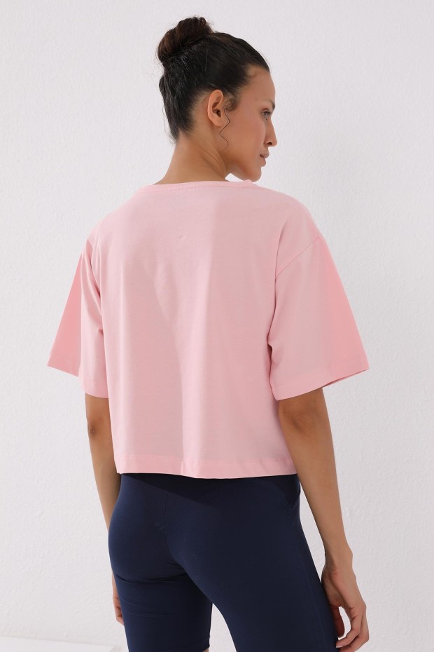 Pembe Yazı Baskılı Kısa O Yaka Kadın Oversize T-Shirt - 97135