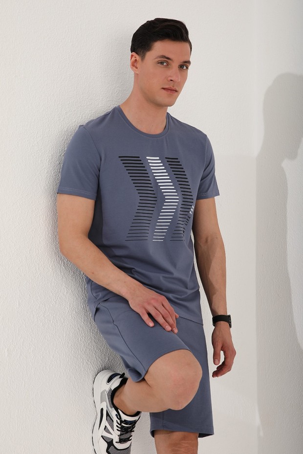 Petrol Karışık Harf Rakam Baskılı Rahat Form O Yaka Erkek T-Shirt - 87960