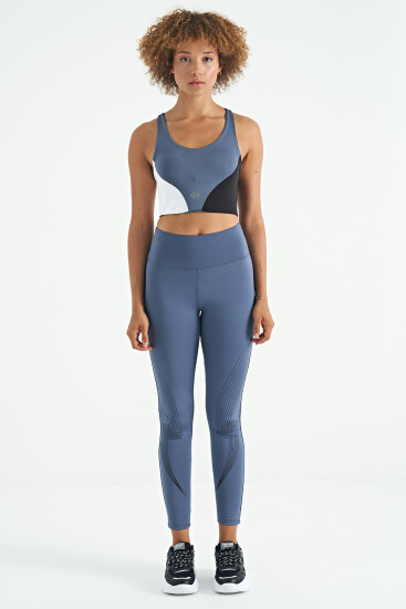 Petrol Logo Baskılı Renk Bloklu Sırt Çapraz Detaylı Dalgıç Kumaş Kadın Büstiyer - 97260 - TOMMYLIFE (1)