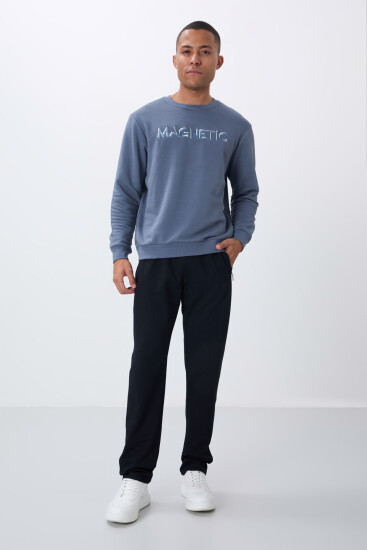 Petrol Yazı Nakışlı O Yaka Rahat Form İçi Polarlı Erkek Sweatshirt - 88020 - TOMMYLIFE (1)