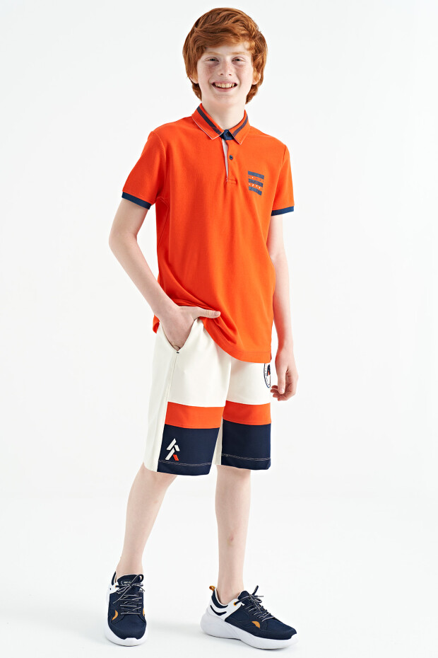 Portakal Yakası Renk Bloklu Baskı Detaylı Standart Kalıp Erkek Çocuk T-Shirt - 11111