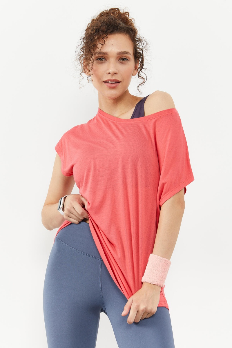 Rose Basic Kısa Kol Rahat Form O Yaka Kadın T-Shirt - 97151