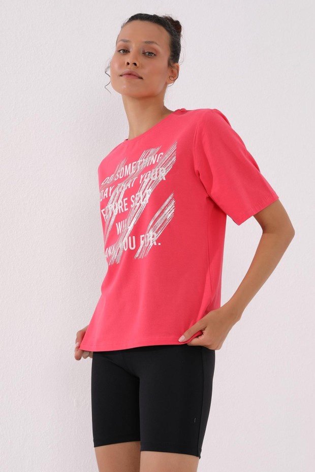 Rose Deforme Yazı Baskılı O Yaka Kadın Oversize T-Shirt - 97133