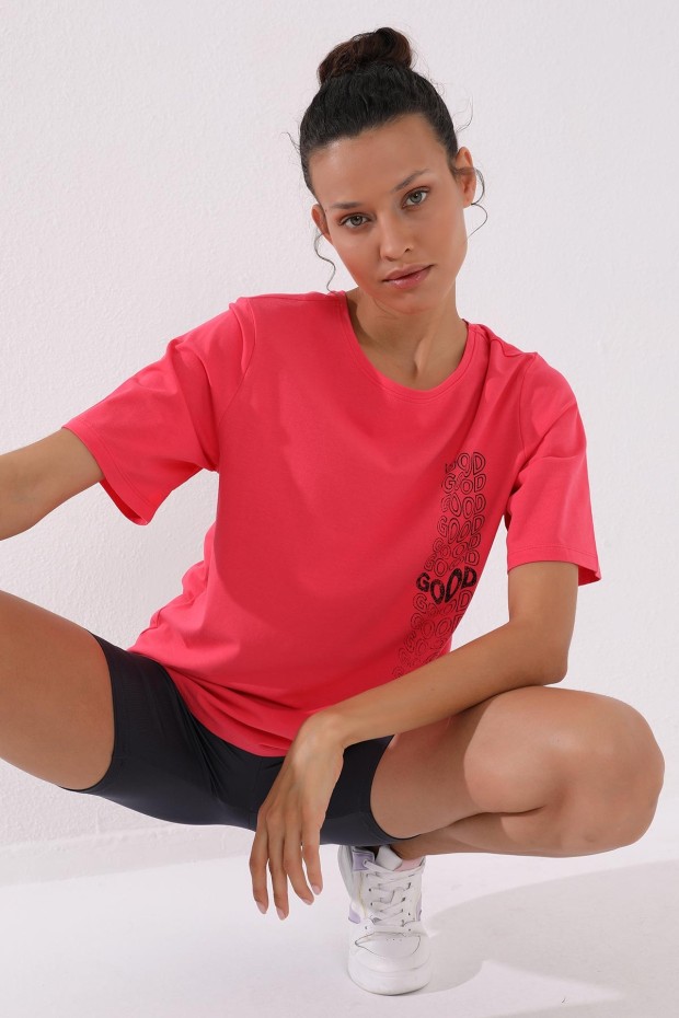 Rose Deforme Yazı Baskılı O Yaka Kadın Oversize T-Shirt - 97134