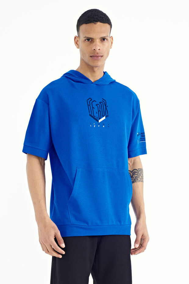 Saks Kol ve Ön Baskılı Kapüşonlu Oversize Erkek T-shirt - 88194