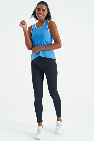 Saks Logo Baskılı Biye Şeritli Standart Kalıp Kadın Spor Atlet - 97255 - TOMMYLIFE