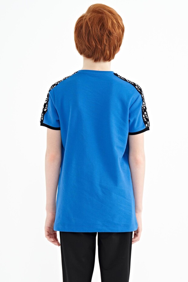 Saks Omuz Baskı Detaylı Standart Kalıp O Yaka Erkek Çocuk T-Shirt - 11121 - 5