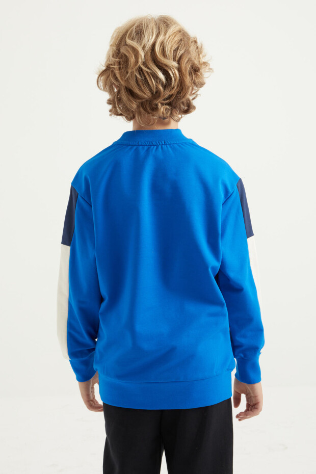 Saks Yazı Nakışlı Şerit Detaylı O Yaka Standart Kalıp Erkek Çocuk Sweatshirt - 11024