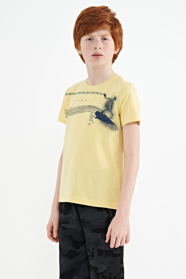 Sarı Baskı Detaylı Standart Kalıp O Yaka Erkek Çocuk T-Shirt - 11133