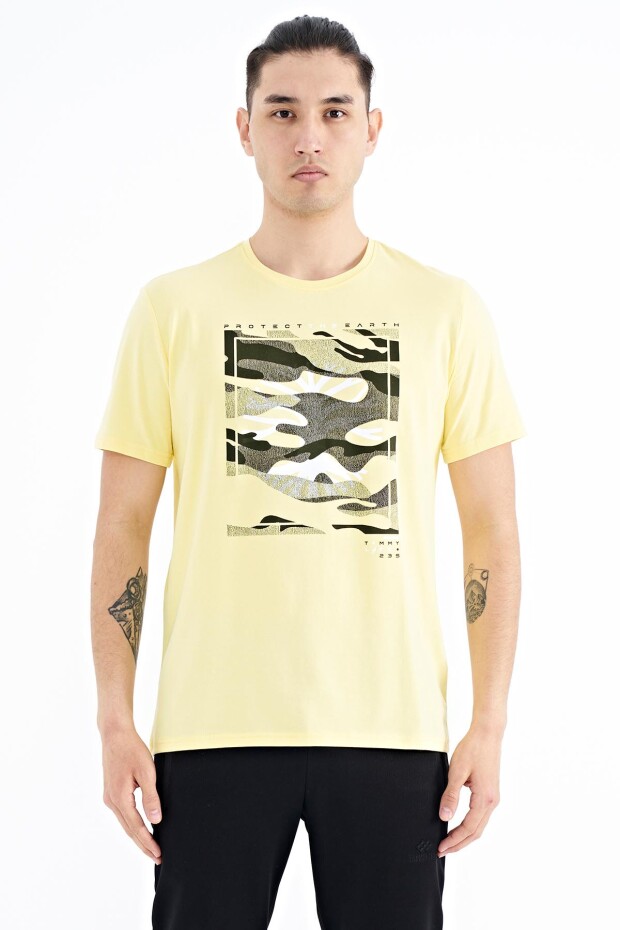 Sarı Desen Baskılı O Yaka Standart Kalıp Erkek T-Shirt - 88232