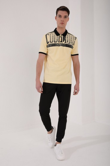 Sarı Eskitme Yazı Baskılı Standart Kalıp Polo Yaka Erkek T-Shirt - 87929 - Thumbnail
