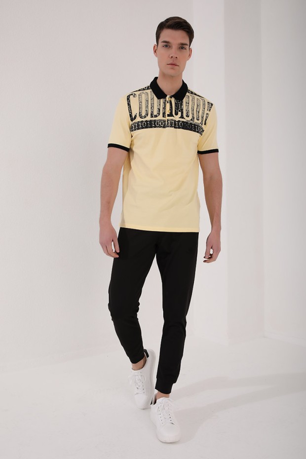Sarı Eskitme Yazı Baskılı Standart Kalıp Polo Yaka Erkek T-Shirt - 87929