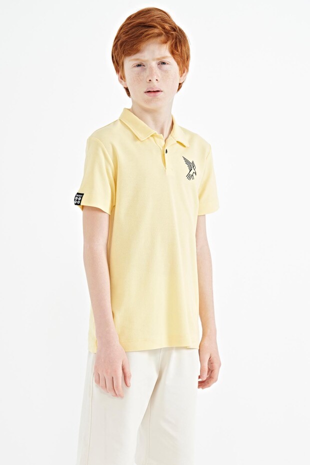 Sarı Minimal Nakış Detaylı Standart Kalıp Polo Yaka Erkek Çocuk T-Shirt - 11084