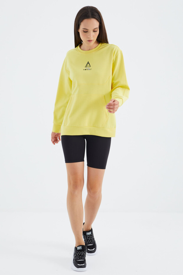 Sarı O Yaka Cep Detaylı Oversize Kadın Sweatshirt - 97276